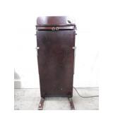 BIRKS TROUSER PRESS / WARMER MODEL 8402 - WORKING