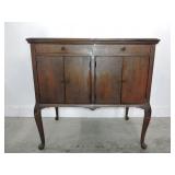 ANTIQUE McLAGAN GRAMOPHONE CABINET