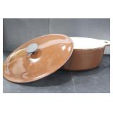 ENAMELED CAST IRON CASSEROLE POT WITH LID