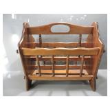 WOODEN MAGAZINE HOLDER WITH TOP HANDLE
