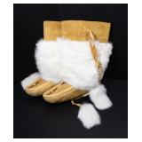 HANDMADE MUKLUKS W/ MULTI COLOR BEADING, W SIZE 7