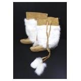 HANDMADE MUKLUKS W/ MULTI COLOR BEADING, W SIZE 5