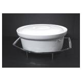 CERAMIC BAKING DISH W/ METAL HEAT REST