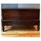 HONDERICH 'RED SEAL' CEDAR BLANKET CHEST