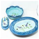 BLUE AND FLORAL CERAMIC TABLE WARE