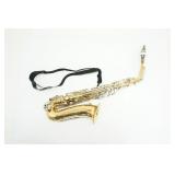VITO ALTO SAXOPHONE W/ CASE