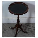 ROUND MAHOGANY STAINED GLASS DISH TOP WINE TABLE