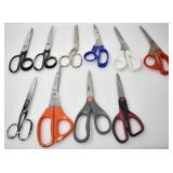 ASSORTED LOT OF SCISSORS