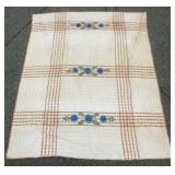 BLANKET W/ GEOMETRIC LINES & BLUE FLOWER PATTERN