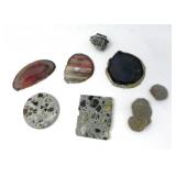 COLLECTION OF CRYSTALS & STONES