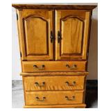 COUNTRY FRENCH STYLE LINEN CHEST W/3 DRAWERS AND