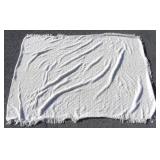 FLUFFY WHITE BED SPREAD