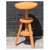 SOLID WOOD SCREW-ADJUST BAR-STYLE STOOL