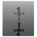 STERLING SILVER & MARCASITE CROSS PENDANT 0.89g