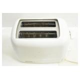 BETTY CROCKER TOASTER