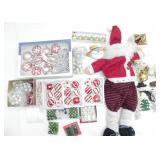 ASSORTED CRHISTMAS DECO WITH SANTA CLAUSE FIGURE