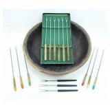 COLOURED FONDUE STICKS SETS & WOODEN DISPLAY BOWL