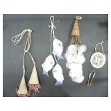 ASSORTED COASTAL-STYLE DECORATIVE HANGINGS