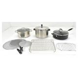 POTS, STRAINERS, & BAKING RACKS