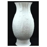 KAISER GERMANY 70's M.FREY FLORENCE BISQUE VASE
