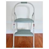 WERNER STEPTIGHT 2 STEP FOLDING STEP STOOL