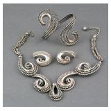 NAPIER DORIS DAY SWIRL PARURE