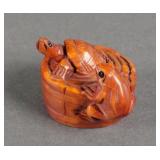 JAPANESE BOXWOOD NETSUKE SIGNED TURTLE & FROG
