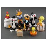 (4) VINTAGE LOONEY TUNES SALT PEPPER SHAKERS