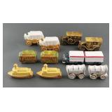 (6) TRANSPORTATION RELATED SALT PEPPER SHAKER SETS