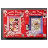(2) STRAWBERRY SHORTCAKE PICTURE PRETTY