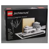 LEGO 21004 Guggenheim Museum Signed