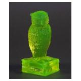 Vintage Degenhart Uranium Vaseline Glass Owl