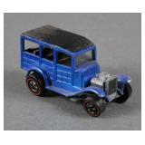Hot Wheels Redline 1968 Classic 31 Ford Woody