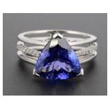 14K Gold Tanzanite & Diamond Ring