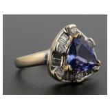 18k Gold 3 ct TANZANITE Diamond Ring