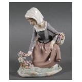 Lladro Figurine, Country Flowers, No.5073