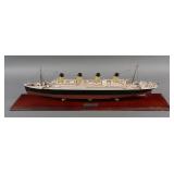 Danbury Mint R.M.S. Titanic Large 1:400 Scale