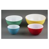 Set of 4 Pyrex Nesting Mixing Bowls