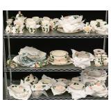 100-pc Villeroy & Boch Wildrose Dinner Service
