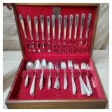 Heirloom Plate Flatware Set
