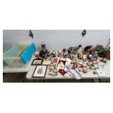 Lot of Assorted Xmas Decorations w/ Tote