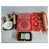 Lot of Assorted Vintage Kitchenware