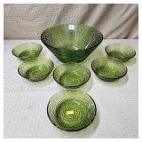 Vtg Avocado Green Glass Ripple Salad Bowl Set