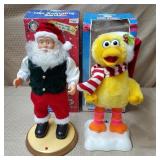 Hip Swinging Santa & Big Bird Animated Xmas