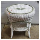 Wicker SIde Table w/ Lower Shelf w/ Green Trim