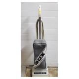 Oreck XL Classic Vaccum