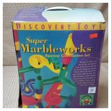 Discovery Toys "Super Marbleworks" Raceway Con.Set