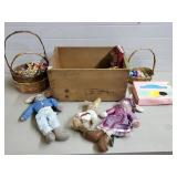 Vtg Wood Crate w/ Easter Decor, Misc Decor