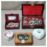 Grouping of Costume Jewelry