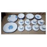 Vtg Corelle Blue Floral Dinnerware Set